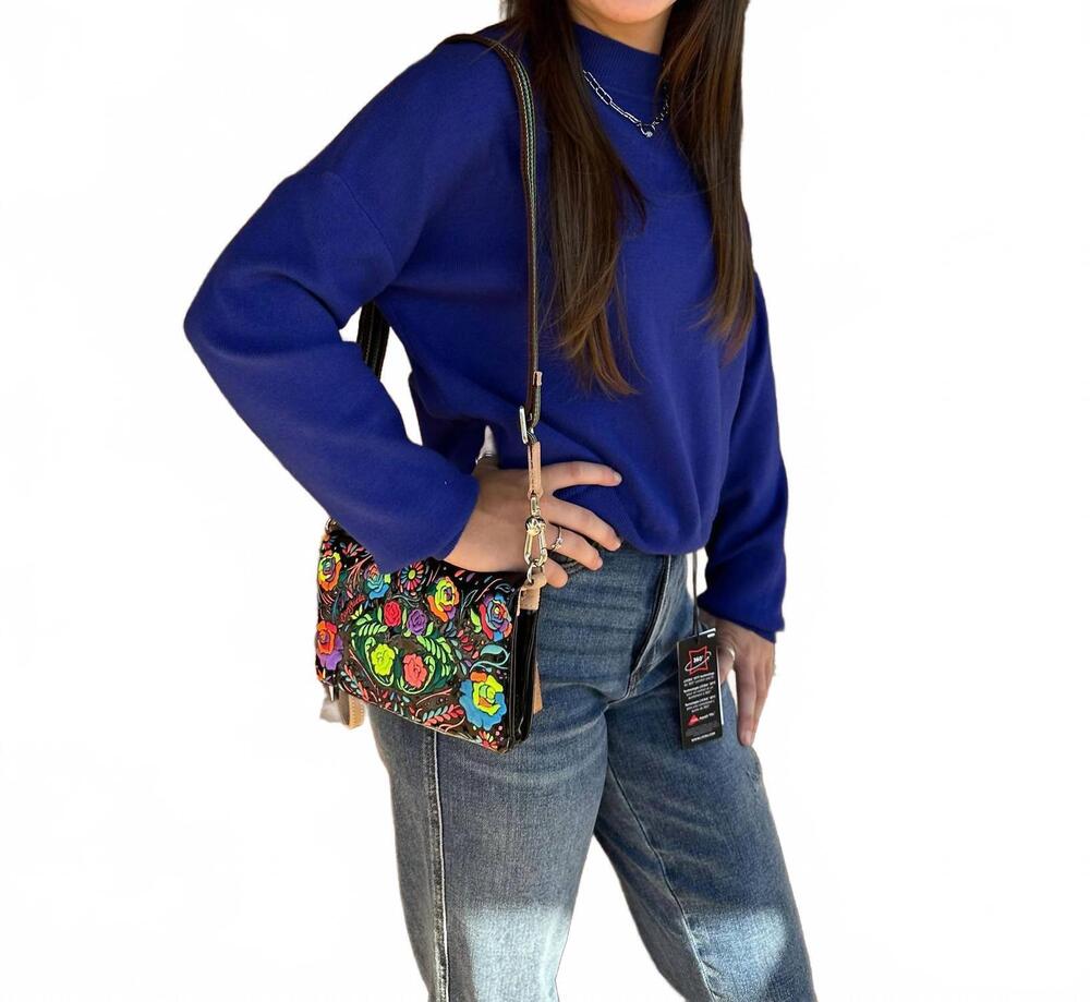 NEW EE:SOME solid long sleeve sweater in royal blue